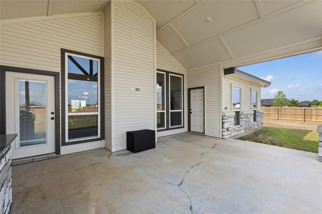 942 Inka RD, Salado, TX 76571