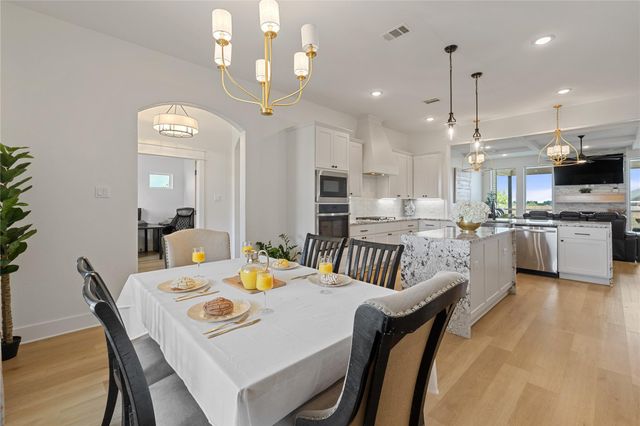 942 Inka RD, Salado, TX 76571