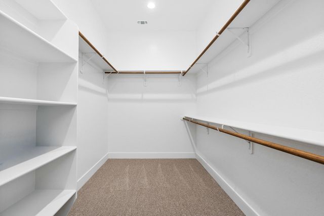 4511 Iron Creek Court, Friant, CA 93626