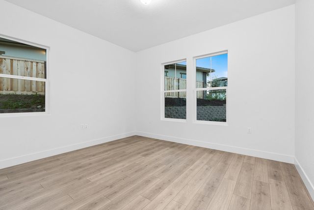 4511 Iron Creek Court, Friant, CA 93626