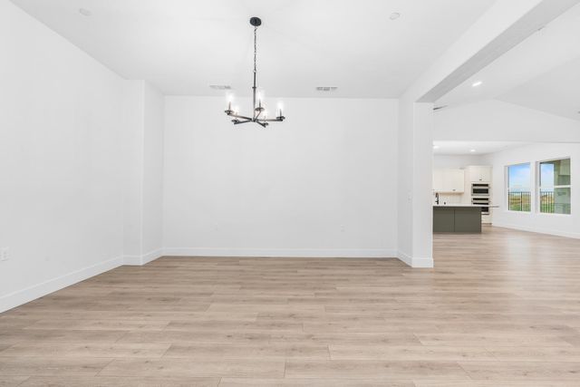 4511 Iron Creek Court, Friant, CA 93626