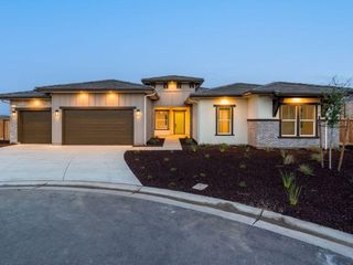 4511 Iron Creek Court, Friant, CA 93626