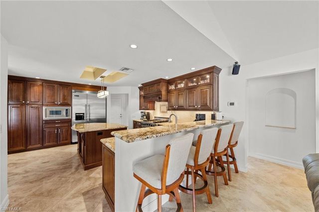 1939 Palaco Grande PKWY, Cape Coral, FL 33904