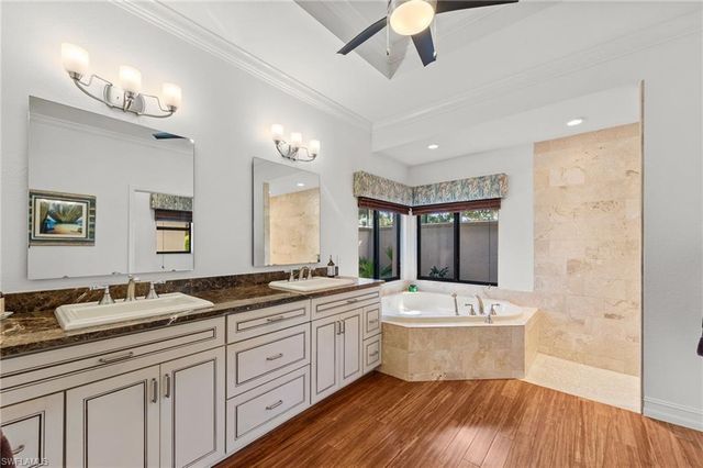 1939 Palaco Grande PKWY, Cape Coral, FL 33904