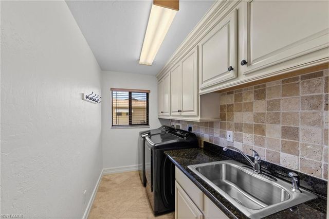 1939 Palaco Grande PKWY, Cape Coral, FL 33904