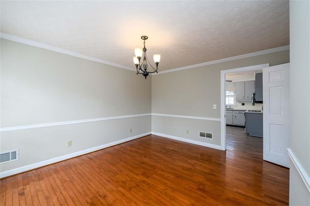 6420 Phillips Place, Lithonia, GA 30058