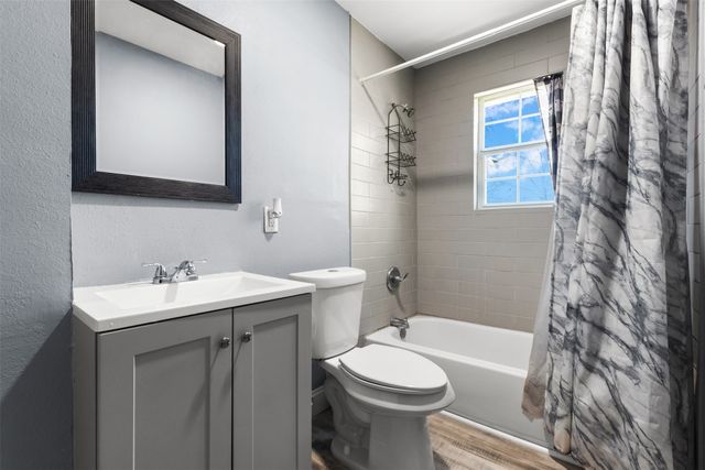 1515 Buena Vista Street, Mesquite, TX 75149