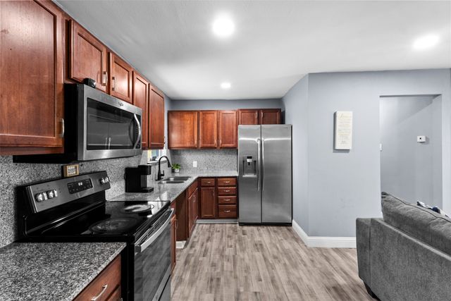 1515 Buena Vista Street, Mesquite, TX 75149