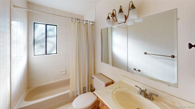 399 Skyline Drive, Pomona, NY 10970