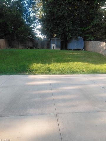 3335 WILITON Way, High Point, NC 27260