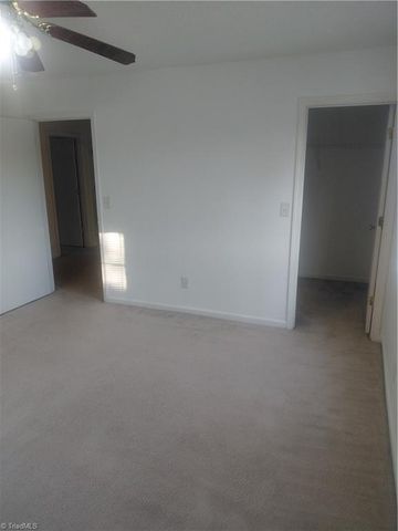3335 WILITON Way, High Point, NC 27260