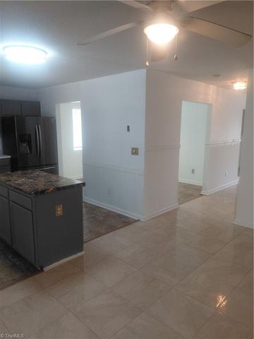 3335 WILITON Way, High Point, NC 27260