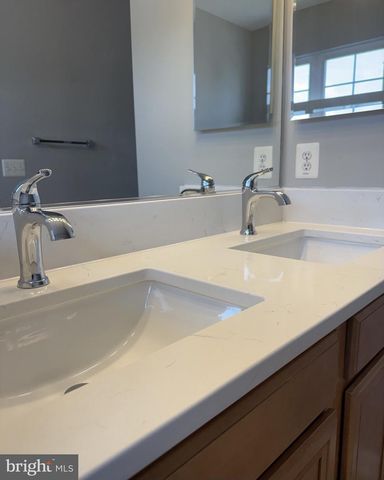 14571 MARLOW ST, Gainesville, VA 20155