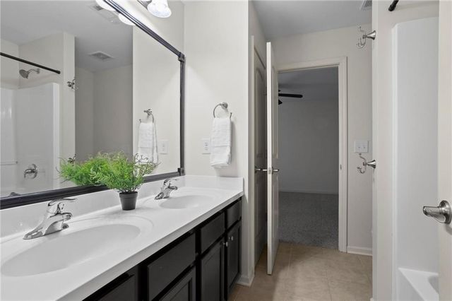 451 Blackberry Run Drive, Dallas, GA 30132