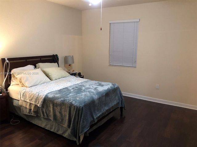 17087 SW 93rd Street, Miami, FL 33196