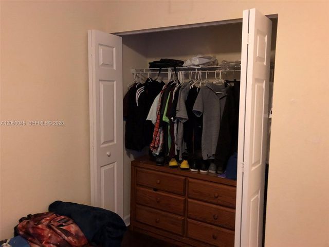 17087 SW 93rd Street, Miami, FL 33196