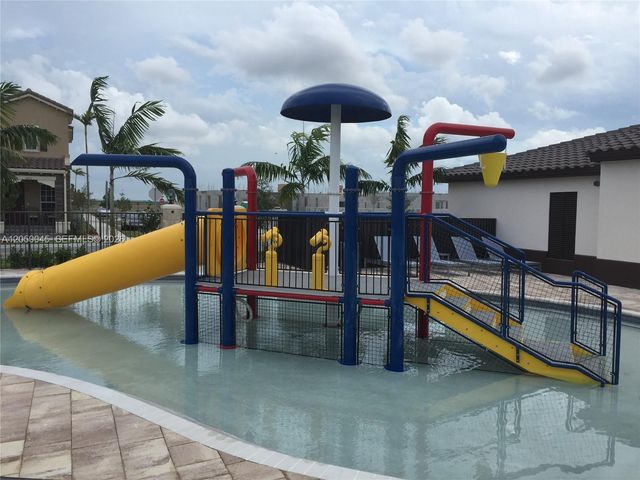 17087 SW 93rd Street, Miami, FL 33196