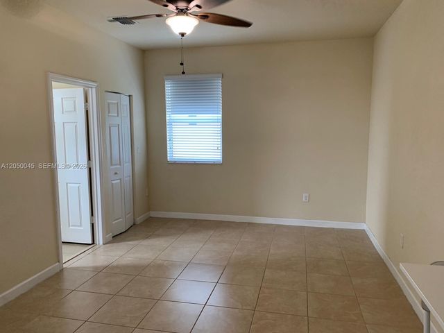 17087 SW 93rd Street, Miami, FL 33196