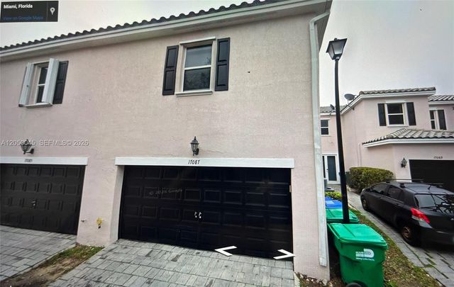 17087 SW 93rd Street, Miami, FL 33196
