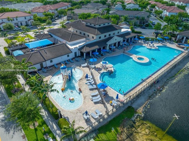 17087 SW 93rd Street, Miami, FL 33196