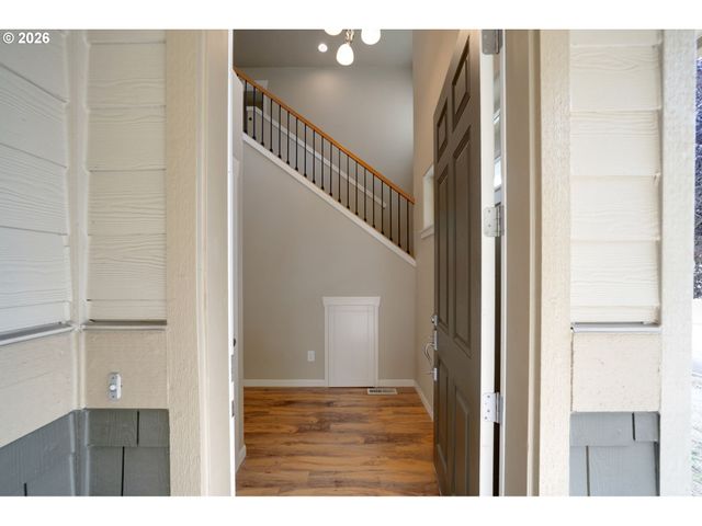 110 Nw 24TH St, Battle Ground, WA 98604