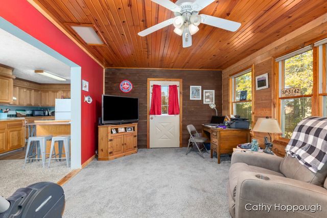 3494 Bradford Road, Ionia, MI 48846