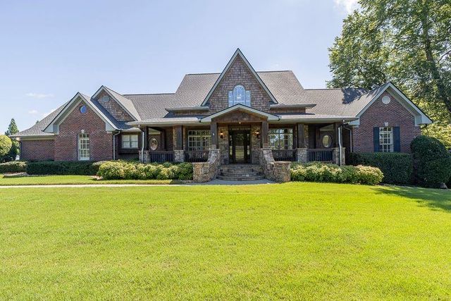 4740 Jim Hood Road, Gainesville, GA 30506