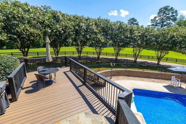 4740 Jim Hood Road, Gainesville, GA 30506