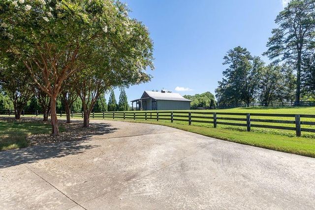 4740 Jim Hood Road, Gainesville, GA 30506