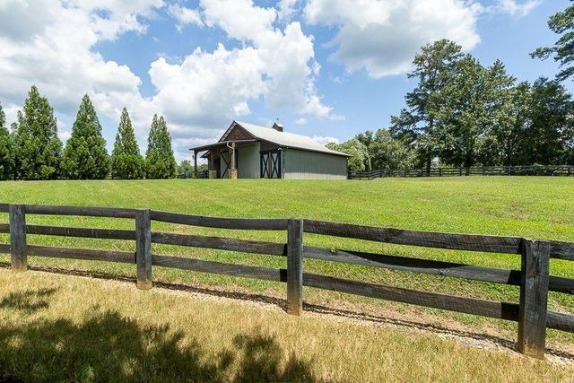 4740 Jim Hood Road, Gainesville, GA 30506