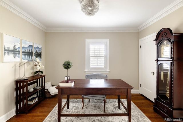 5525 E 17th Avenue Parkway, Denver, CO 80220