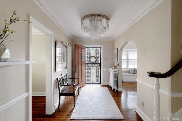 5525 E 17th Avenue Parkway, Denver, CO 80220