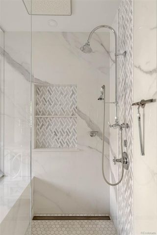 5525 E 17th Avenue Parkway, Denver, CO 80220