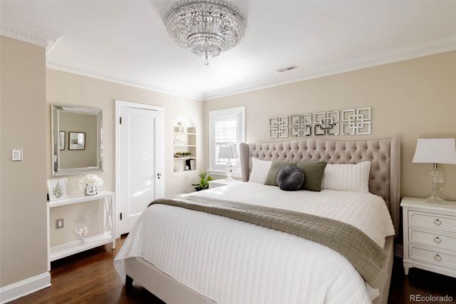 5525 E 17th Avenue Parkway, Denver, CO 80220