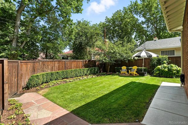 5525 E 17th Avenue Parkway, Denver, CO 80220