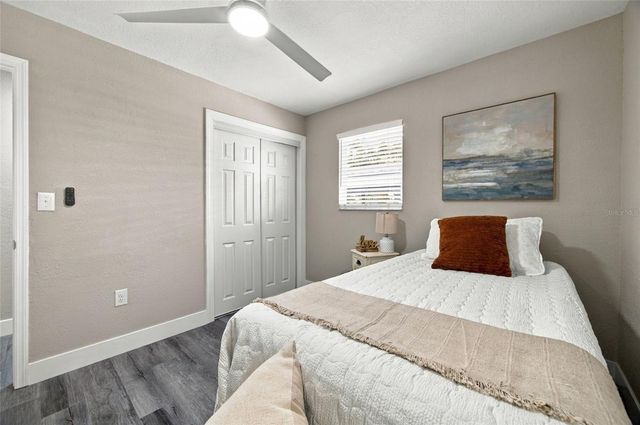 11985 MURRAY AVENUE, Seminole, FL 33778