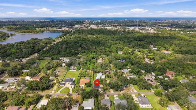 11985 MURRAY AVENUE, Seminole, FL 33778