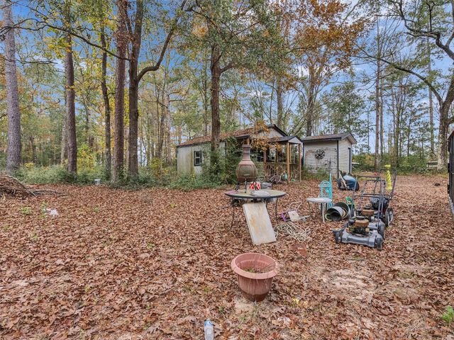 58 County Road 3893 E, Cleveland, TX 77328