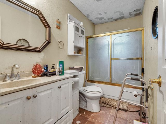 58 County Road 3893 E, Cleveland, TX 77328