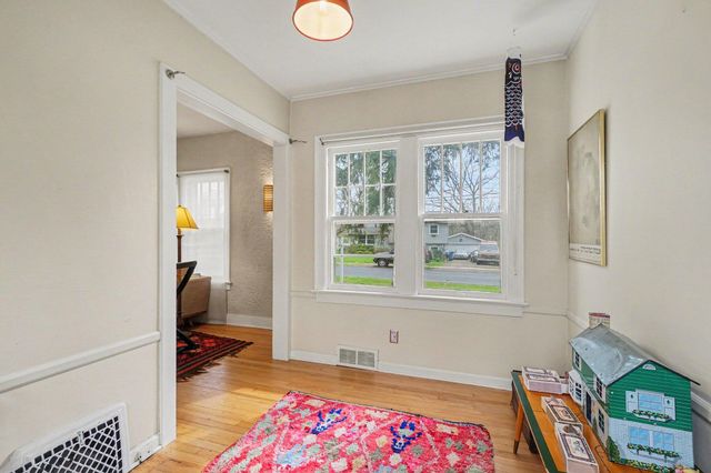 132 S Dartmouth Street, Kalamazoo Twp, MI 49006