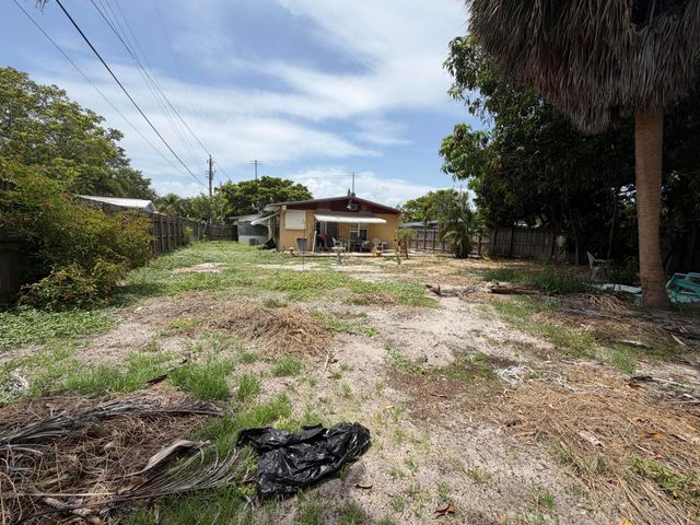 406 NE 18TH Avenue, Pompano Beach, FL 33060