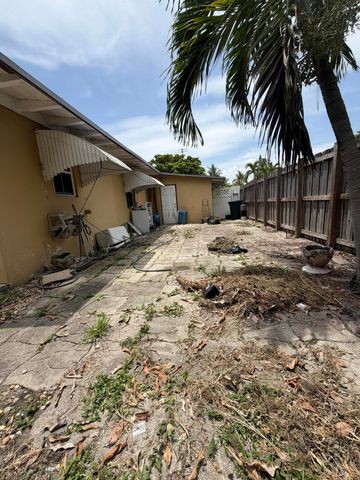 406 NE 18TH Avenue, Pompano Beach, FL 33060