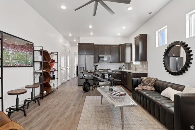 3068 W RUNWAY DR, Cedar City, UT 84720