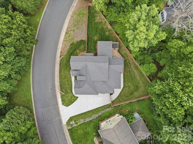 7815 Red Oaks Trail, Waxhaw, NC 28173