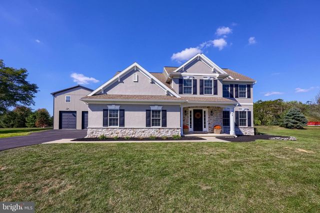 809 W BRUBAKER VALLEY RD, Lititz, PA 17543