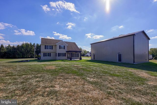 809 W BRUBAKER VALLEY RD, Lititz, PA 17543