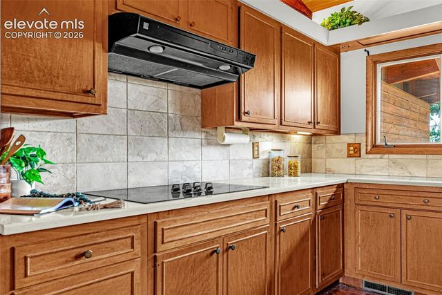 1210 E High Point Lane, Colorado Springs, CO 80904