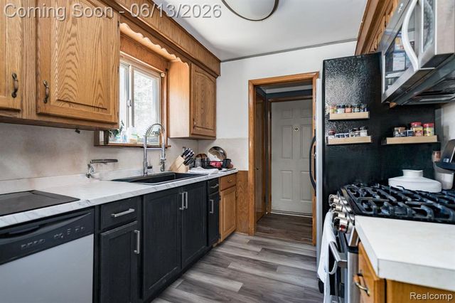 4929 Dudley Street, Dearborn Heights, MI 48125