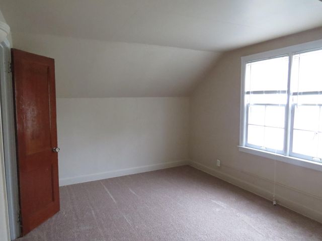 17538 Matthews Street, Riverview City, MI 48193