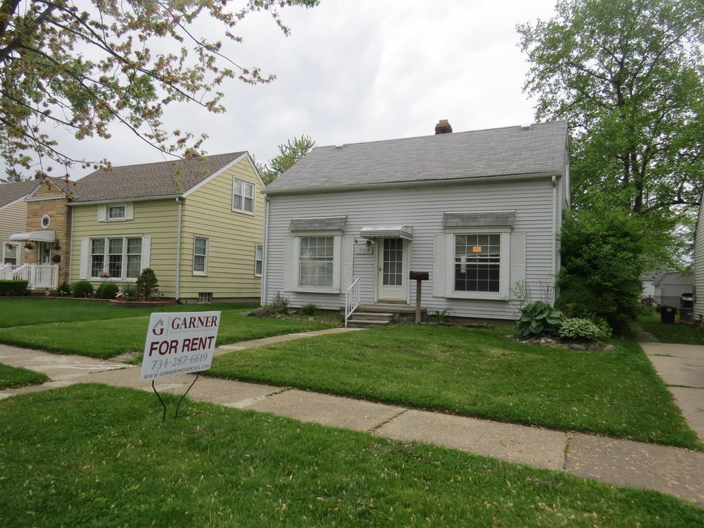 17538 Matthews Street, Riverview City, MI 48193